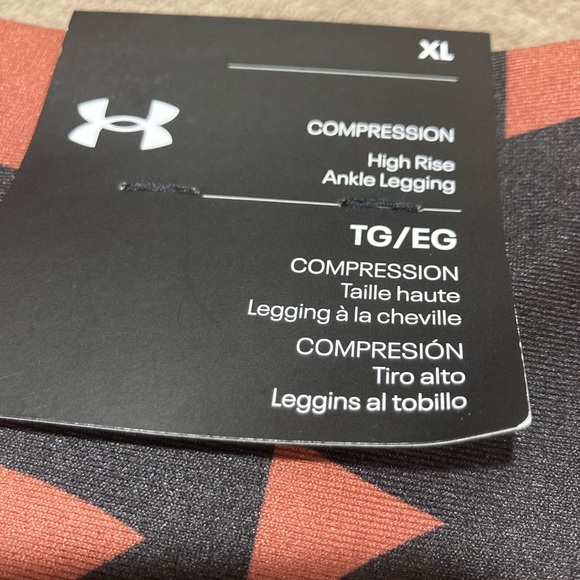 UA Heat Gear Logo High Rise Ankle Legging - Picture 10 of 12